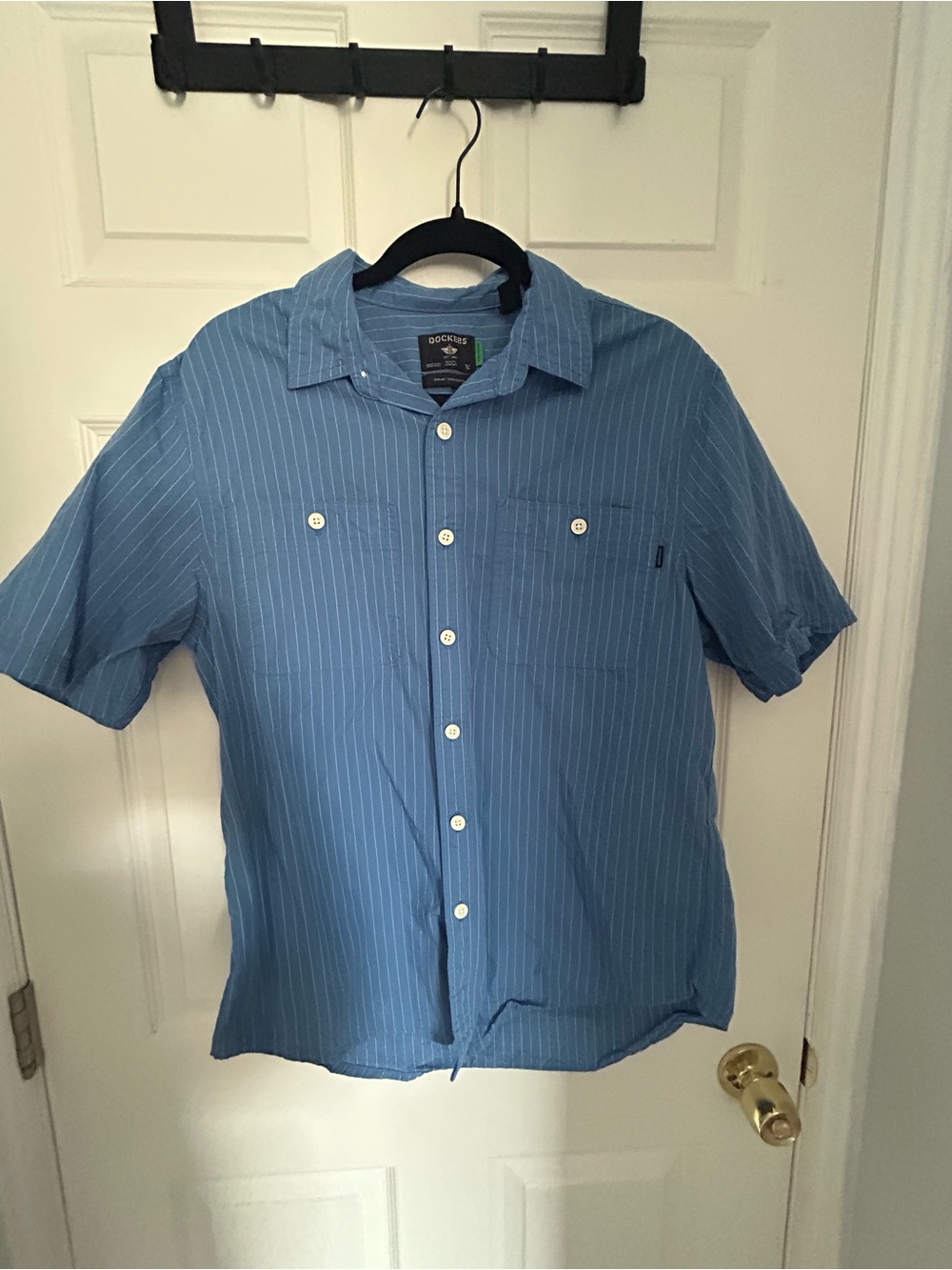Mens Medium Dockers Blue Short-Sleeve Pinstripe Button-Down Shirt